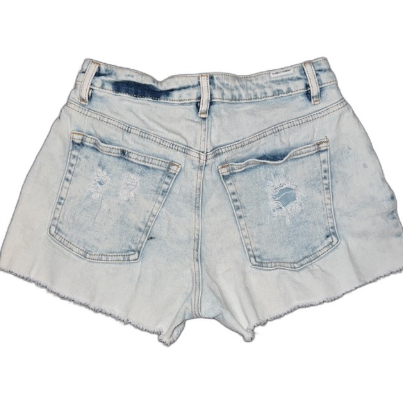 Almost Famous Distressed High Waist Jean Shorts Size 3 - Picture 2 of 5